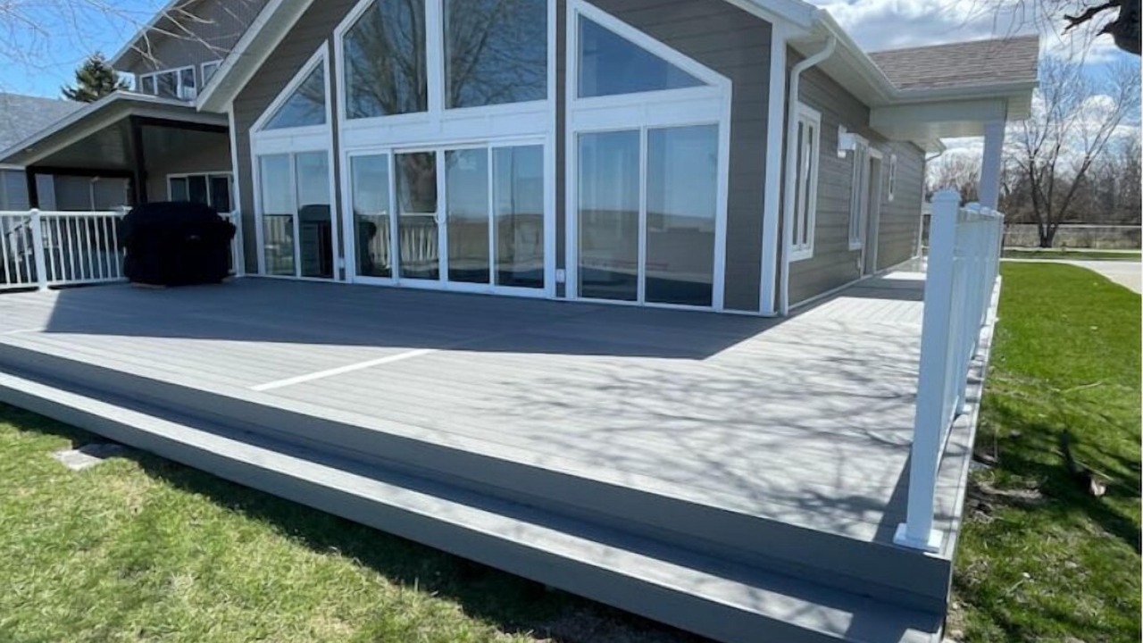Photo of Outdoor in Lakeshore