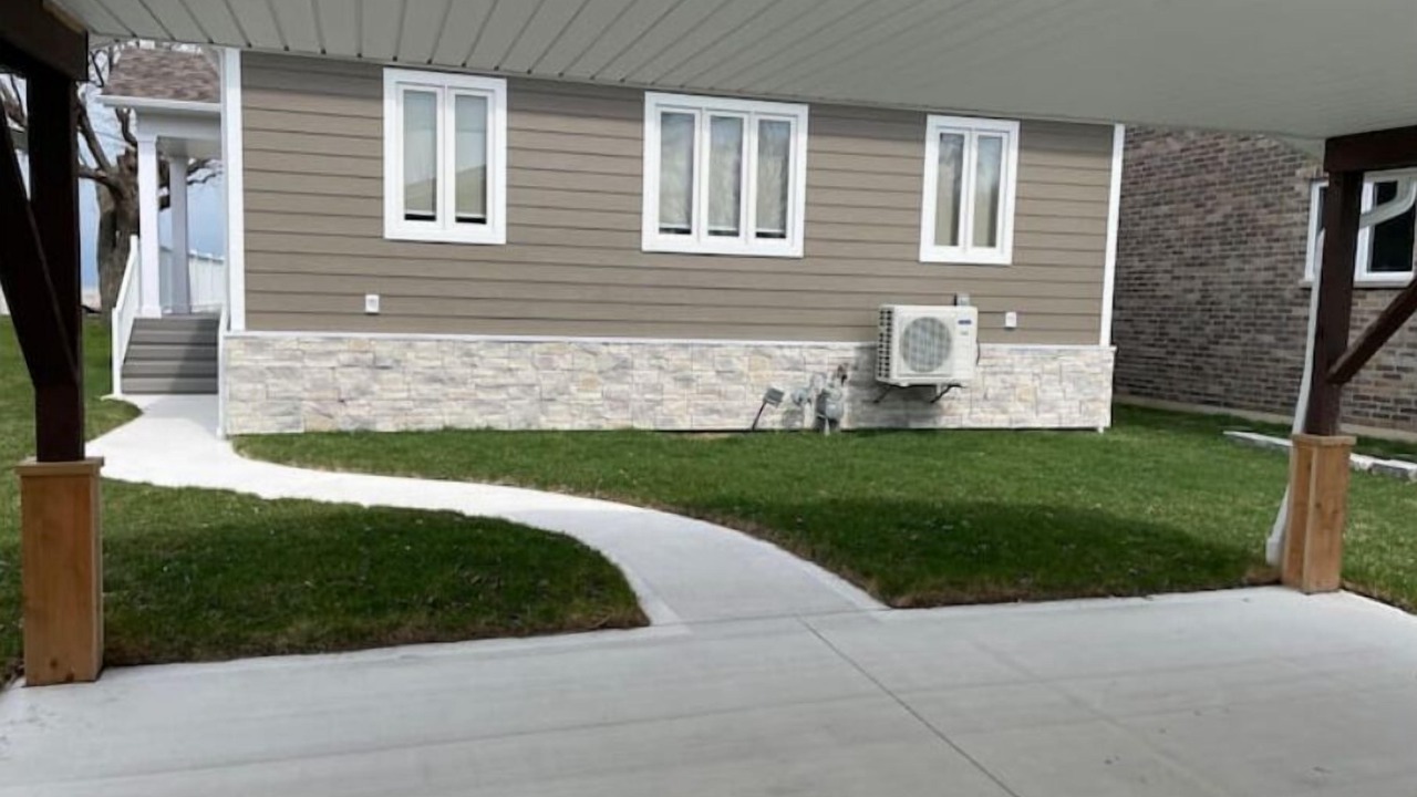 Photo of Outdoor in Lakeshore