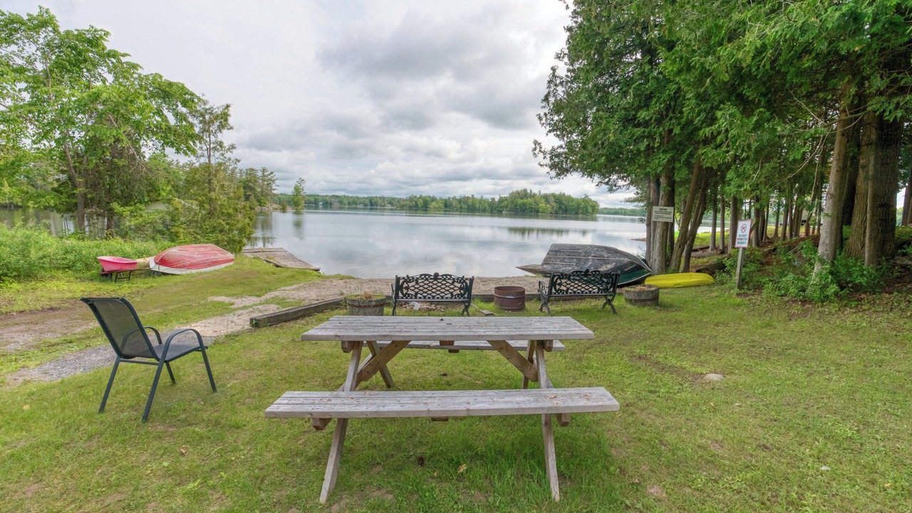 Photo of Outdoor in Frontenac