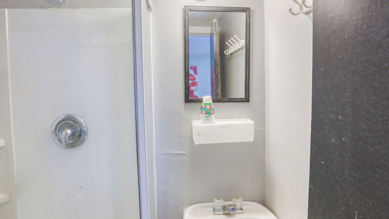 Photo of Bathroom in Frontenac