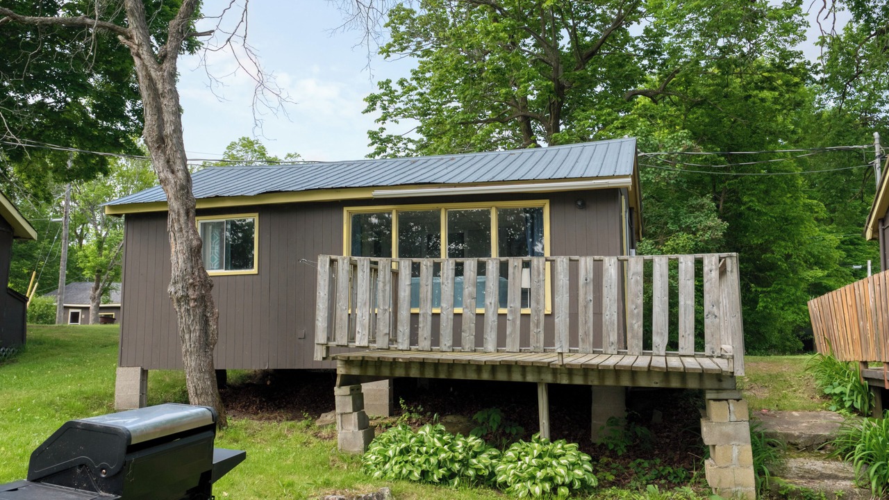 Photo of Outdoor in Frontenac