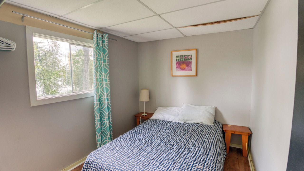 Photo of Bedroom in Frontenac