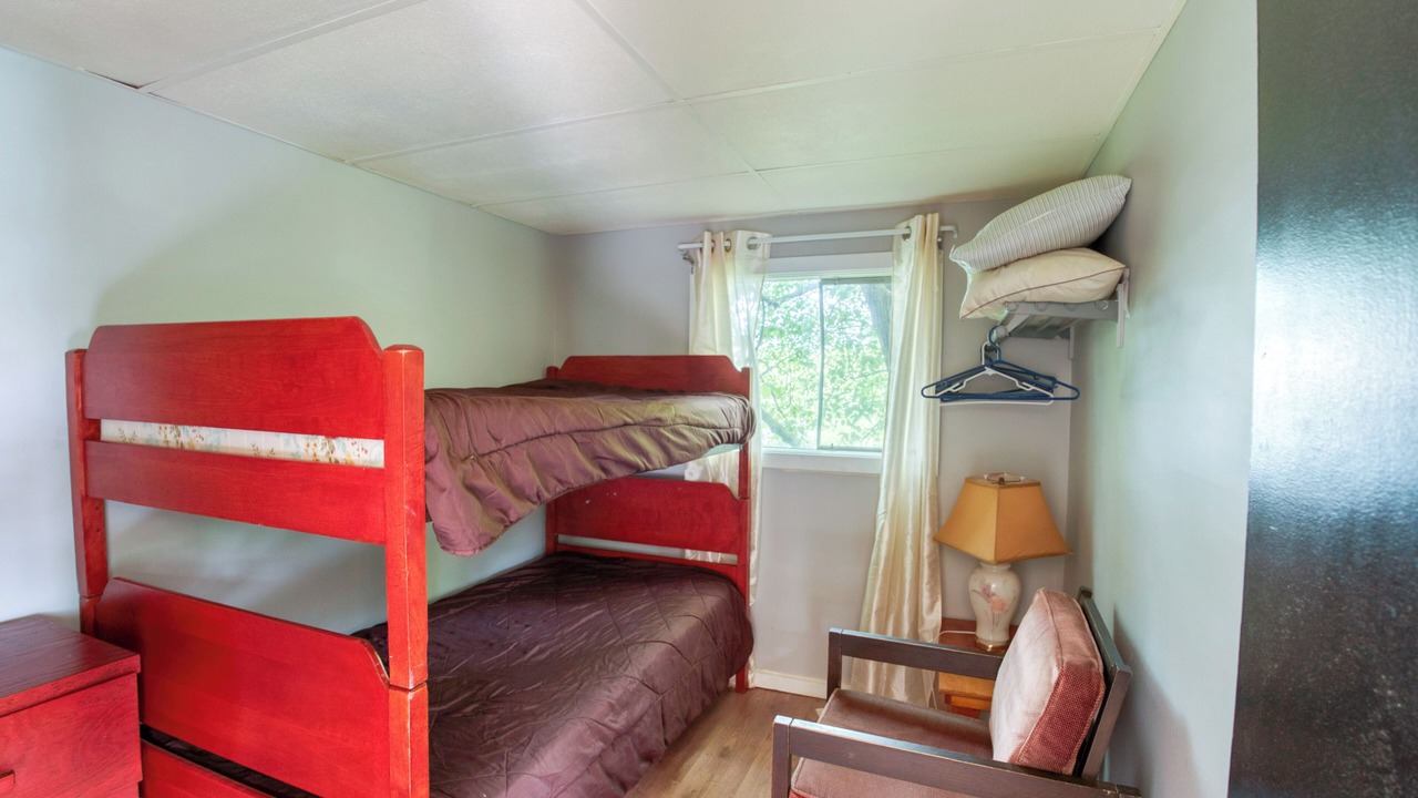 Photo of Bedroom in Frontenac