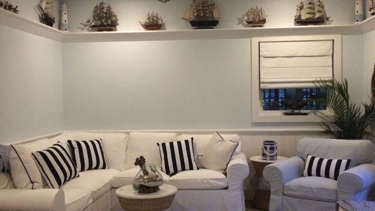 Photo of Livingroom in Durham Region