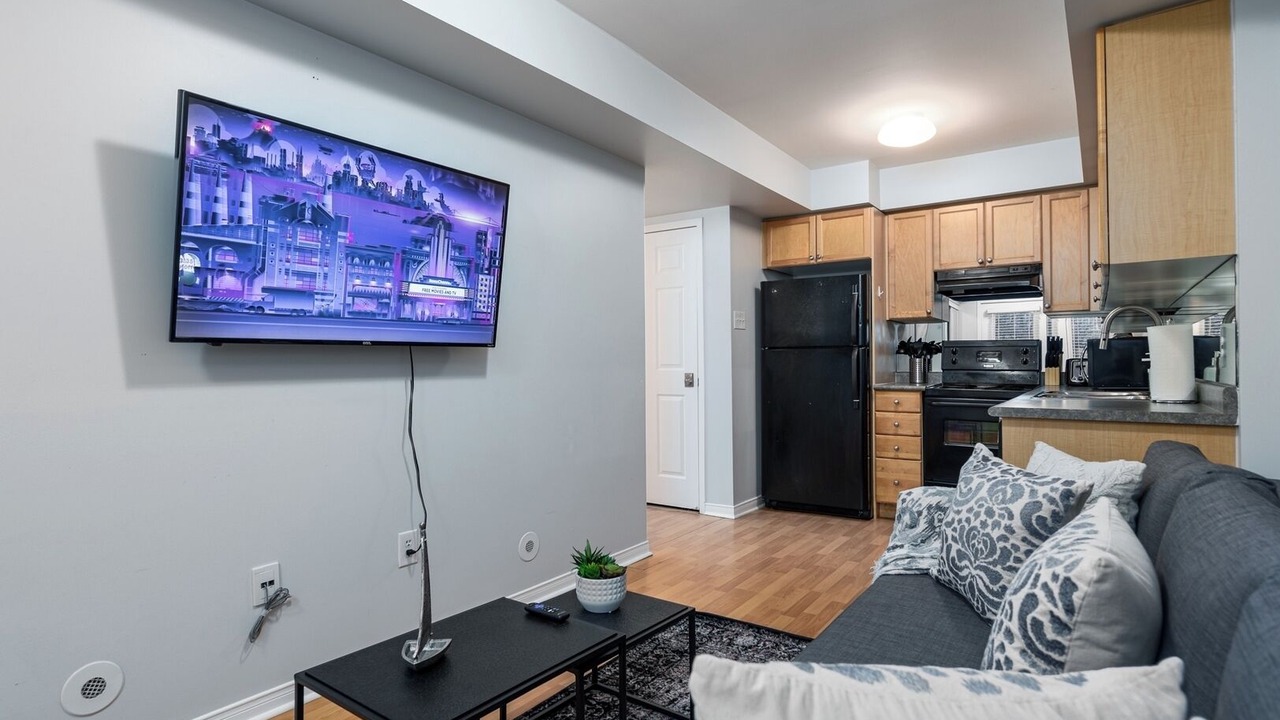 Photo of Livingroom in Churchill Meadows