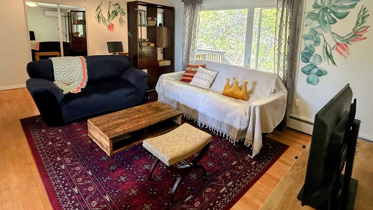 Photo of Livingroom in Vanier