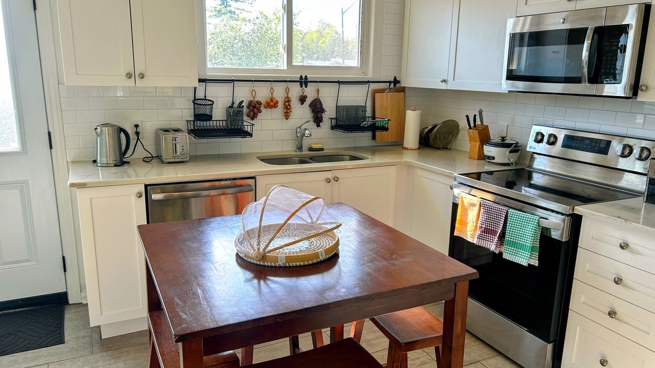 Photo of Kitchen in Vanier
