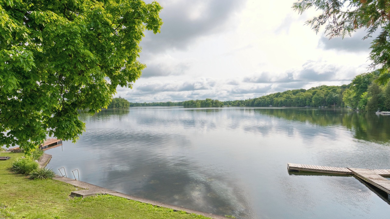 Photo of Others in Frontenac
