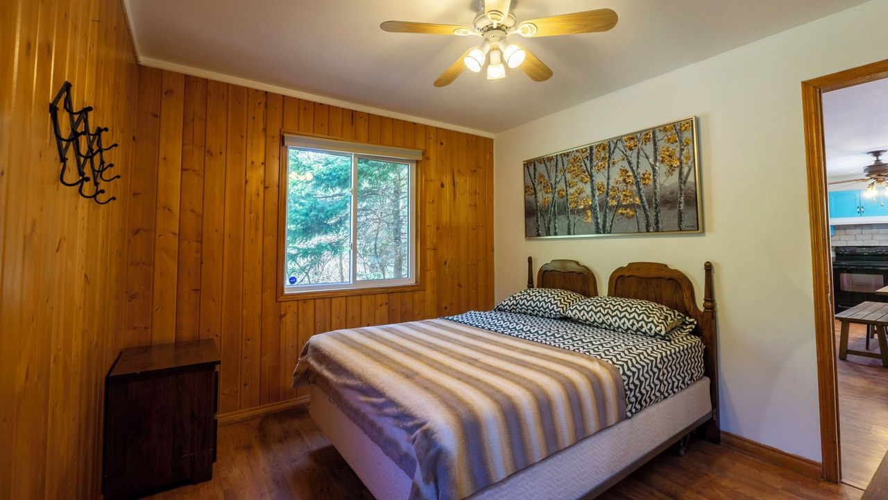 Photo of Bedroom in Tobermory
