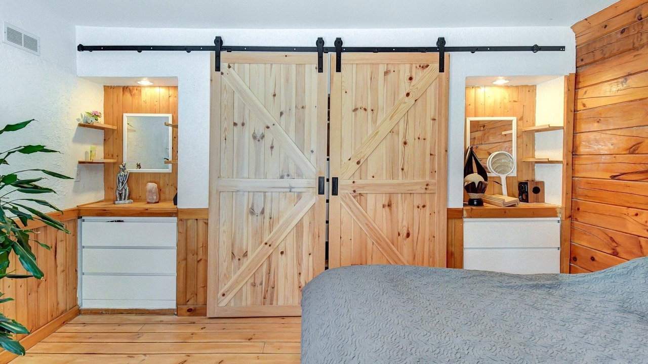 Photo of Bedroom in Marmora and Lake