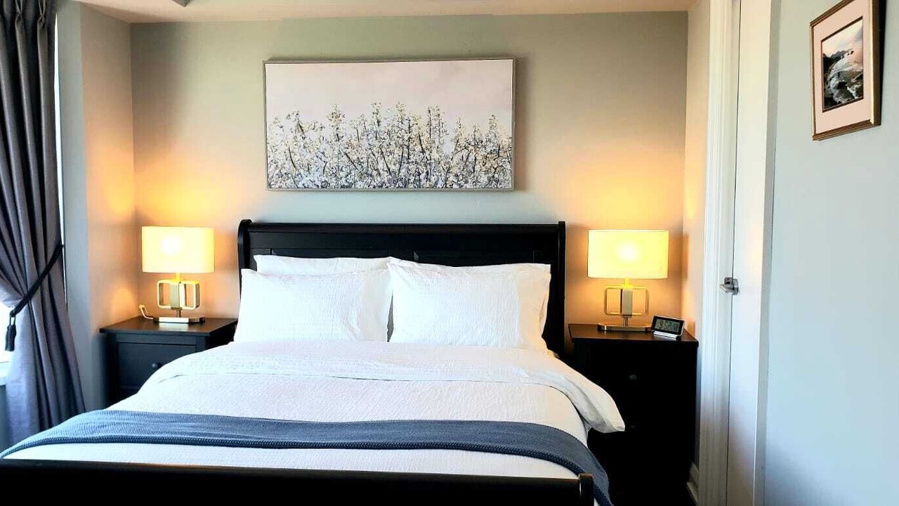 Photo of Bedroom in Midtown Toronto