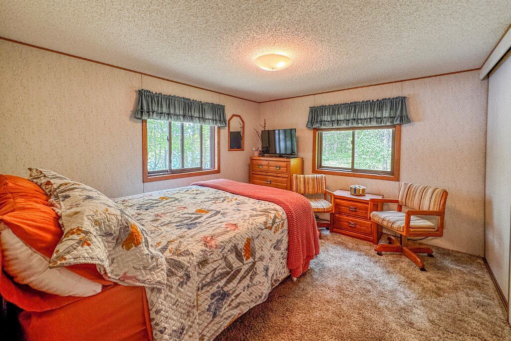 Photo of Bedroom in Browerville