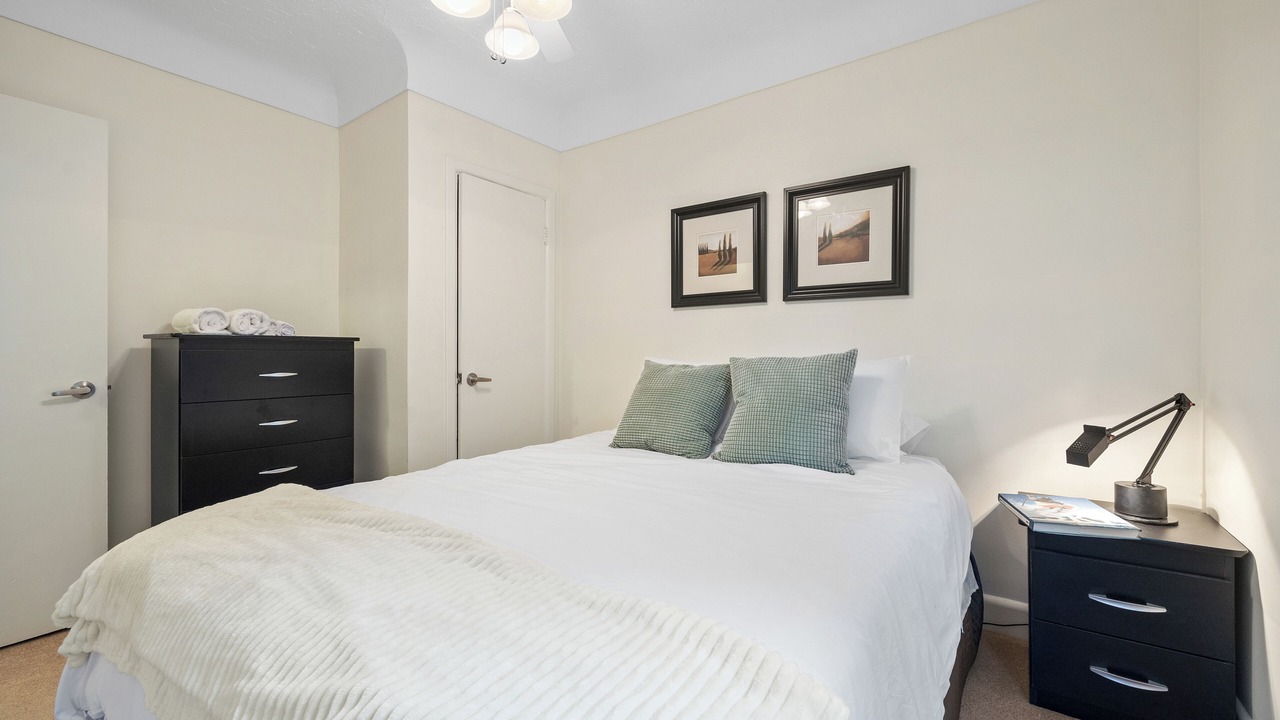 Photo of Bedroom in Rosedale