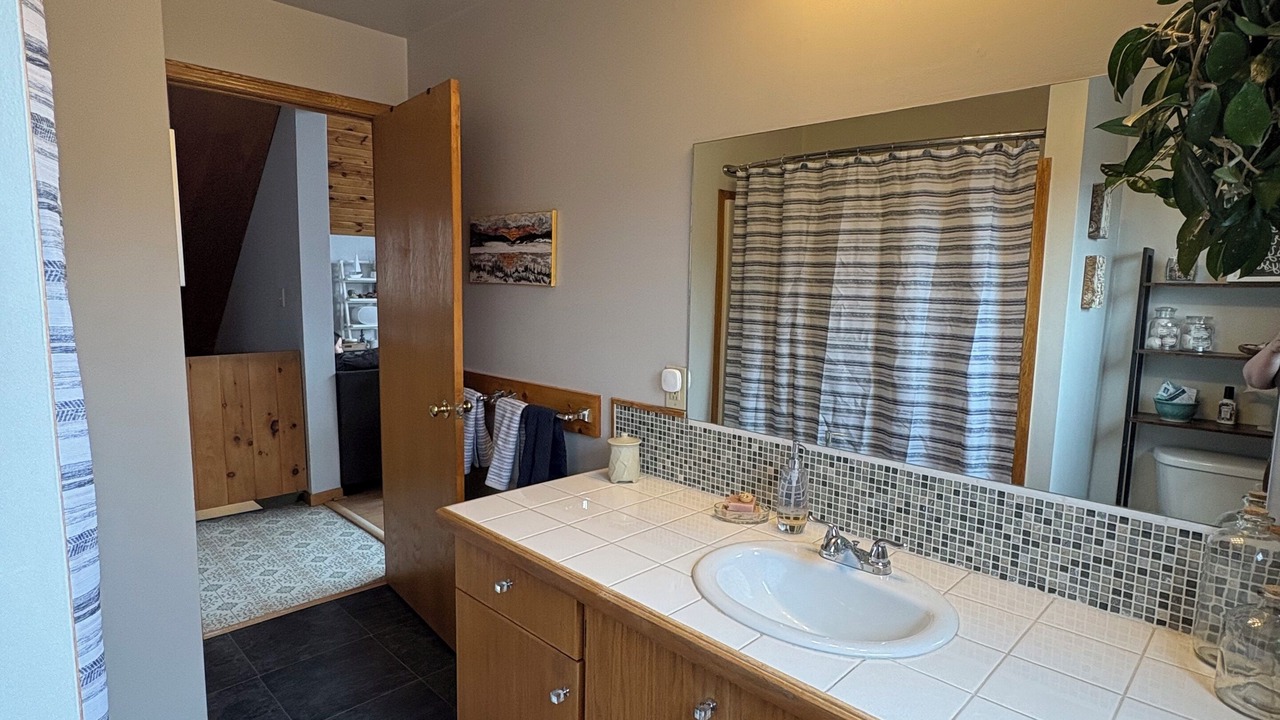 Photo of Bathroom in Rossport
