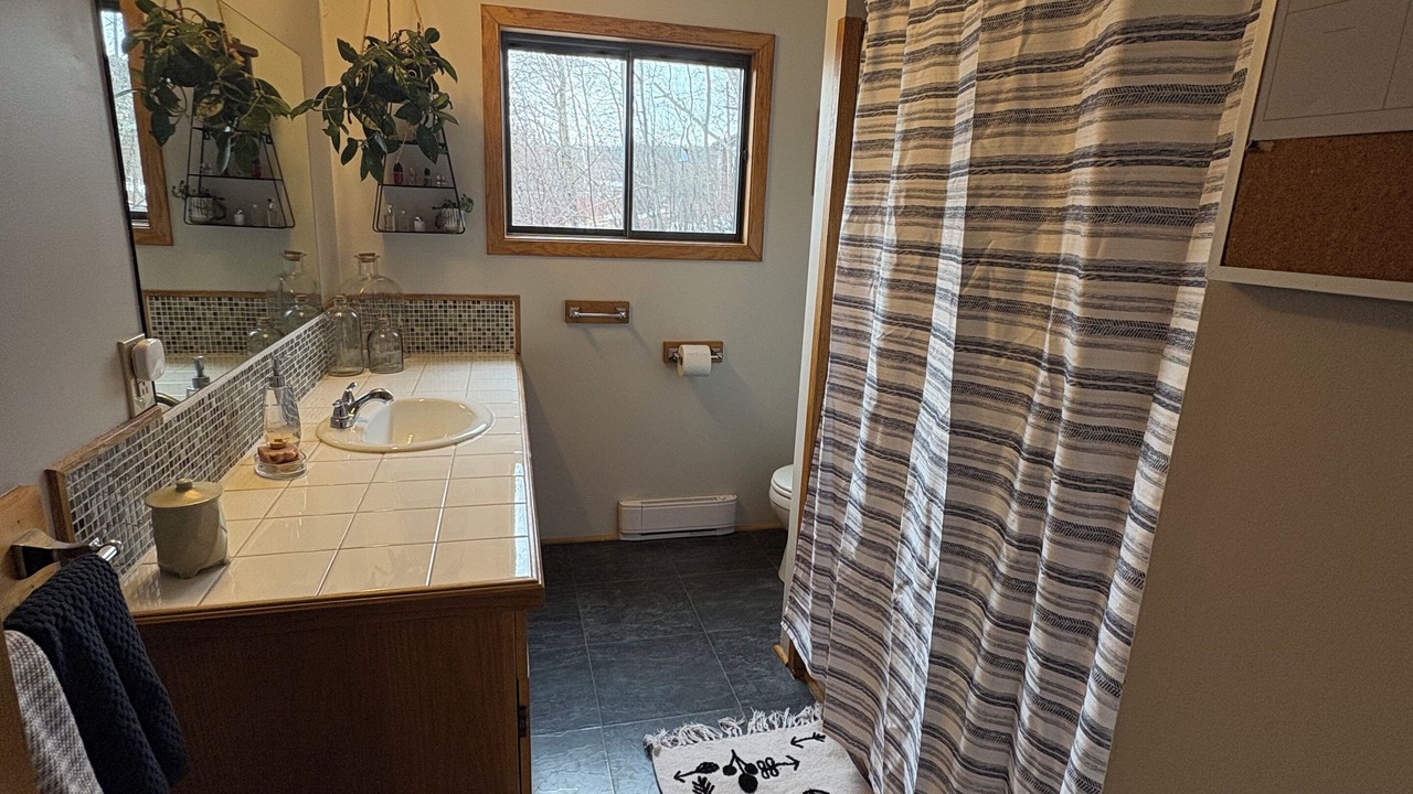 Photo of Bathroom in Rossport