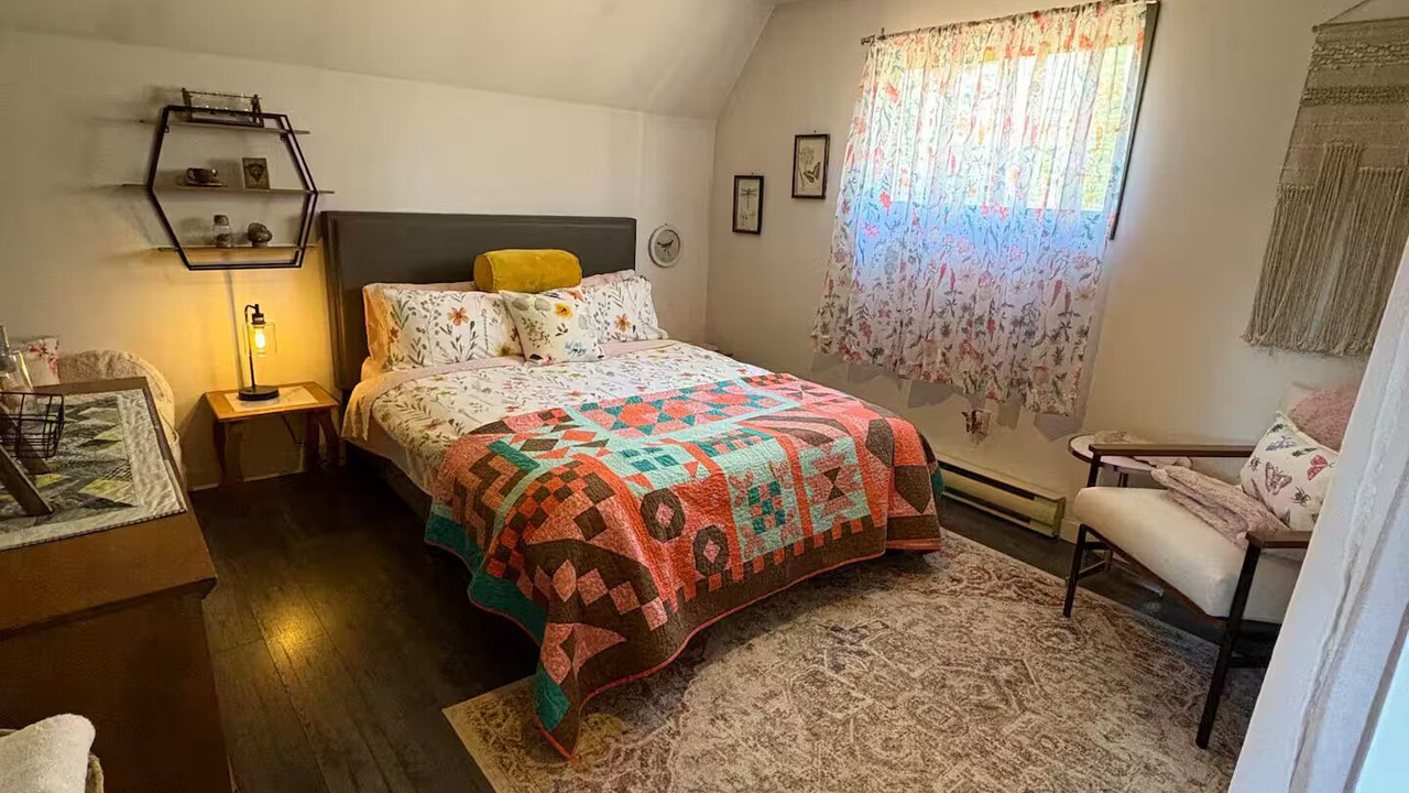 Photo of Bedroom in Rossport