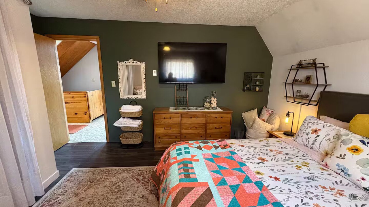 Photo of Bedroom in Rossport