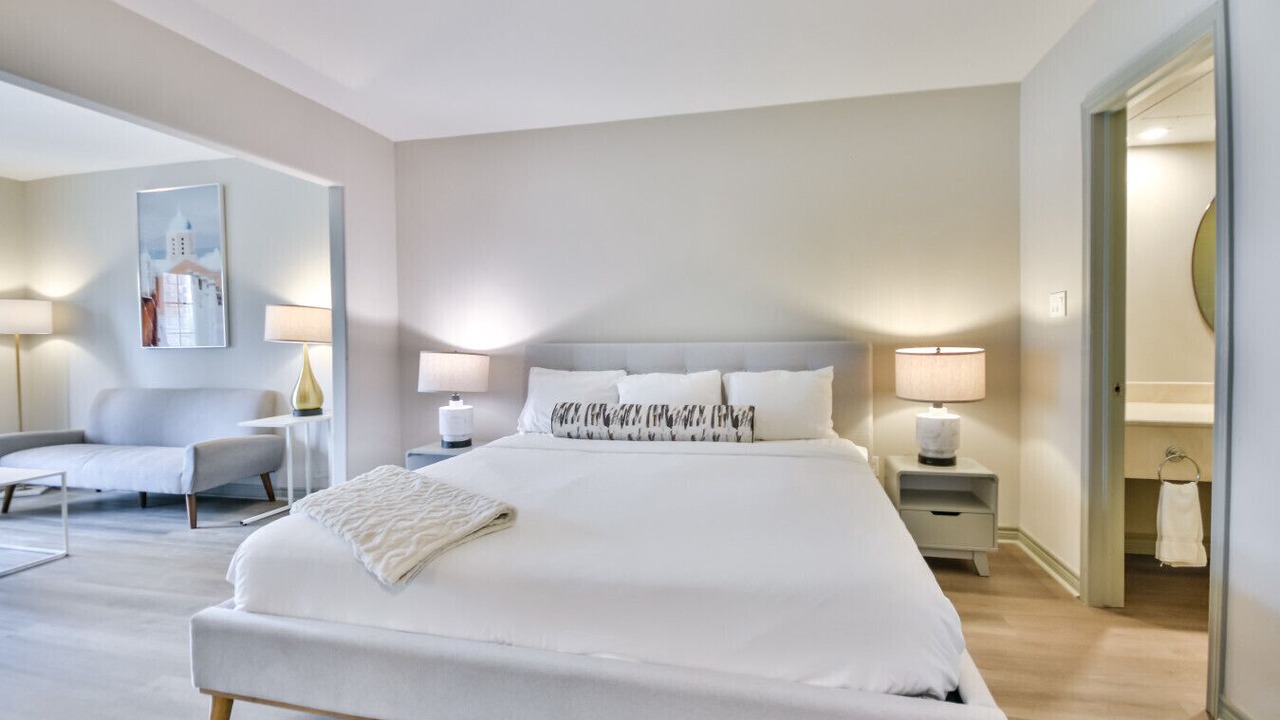 Photo of Bedroom in Oro-Medonte