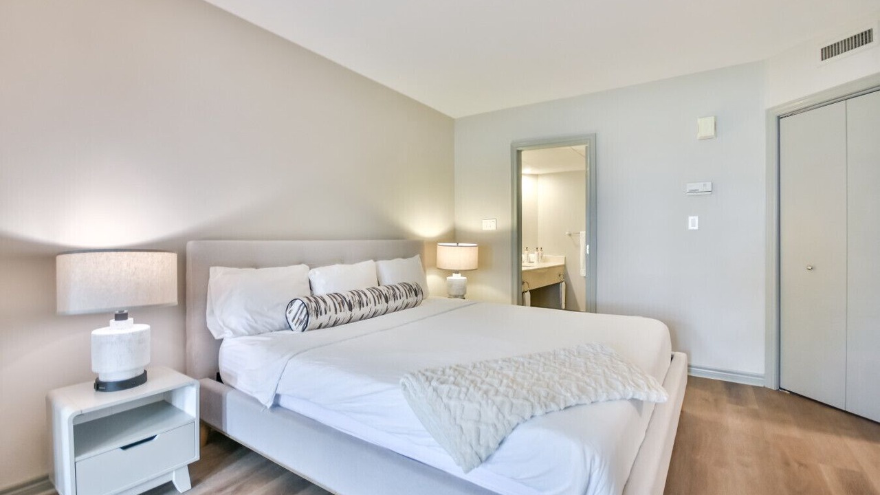 Photo of Bedroom in Oro-Medonte