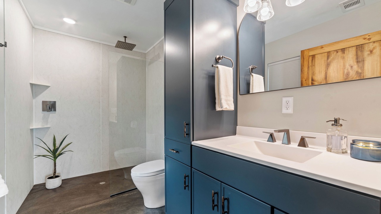 Photo of Bathroom in Tower