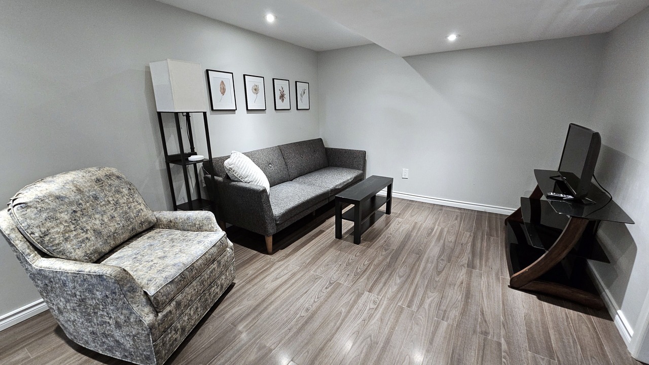 Photo of Livingroom in Kingston