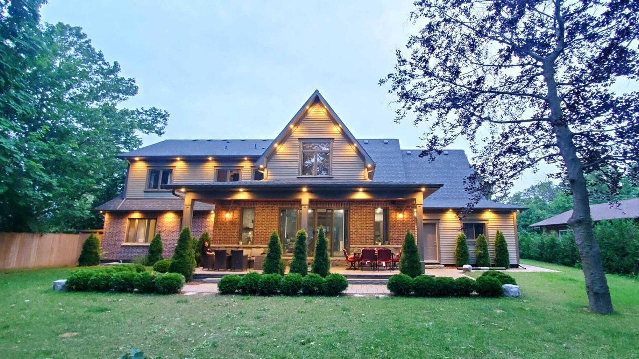 Photo of Outdoor in Clarkson-Lorne Park