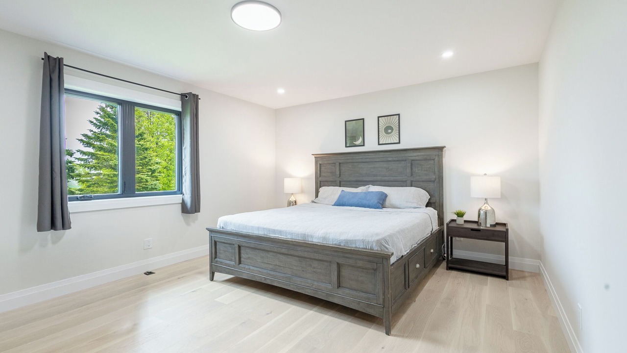 Photo of Bedroom in Huron East