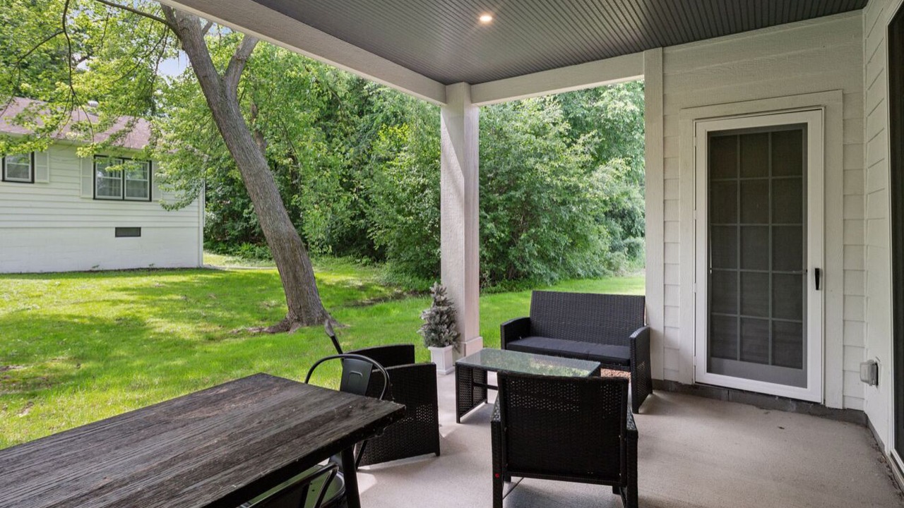 Photo of Patio Balcony in Wayzata