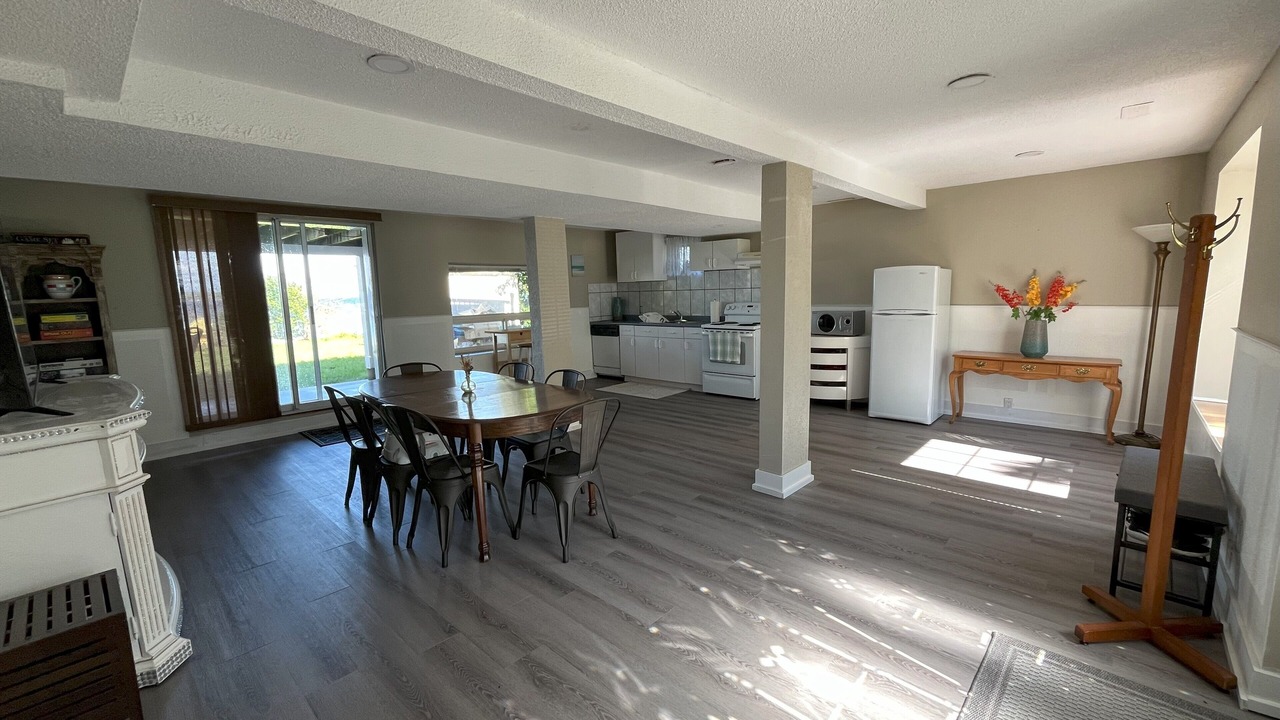 Photo of Kitchen in Victoria Harbour