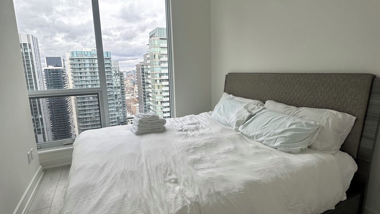 Photo of Bedroom in Toronto Entertainment District
