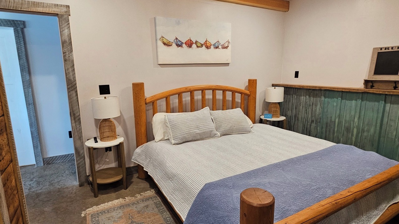 Photo of Bedroom in Battle Lake