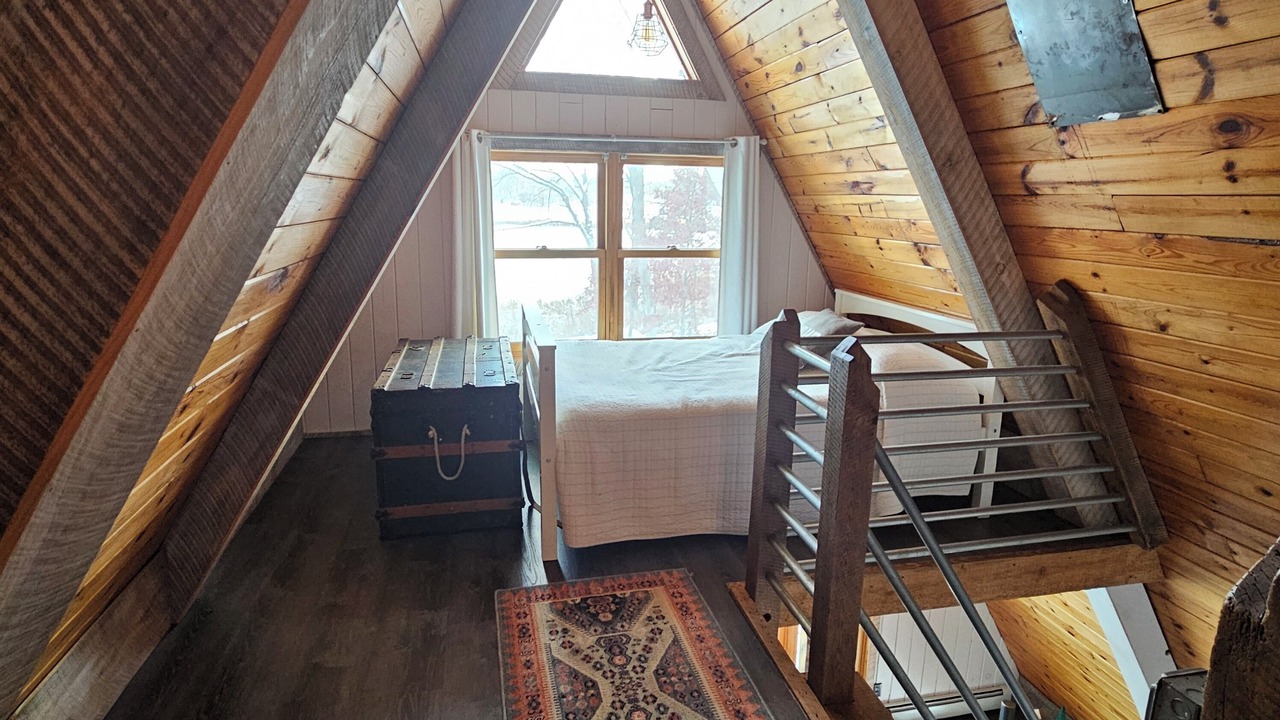 Photo of Bedroom in Battle Lake