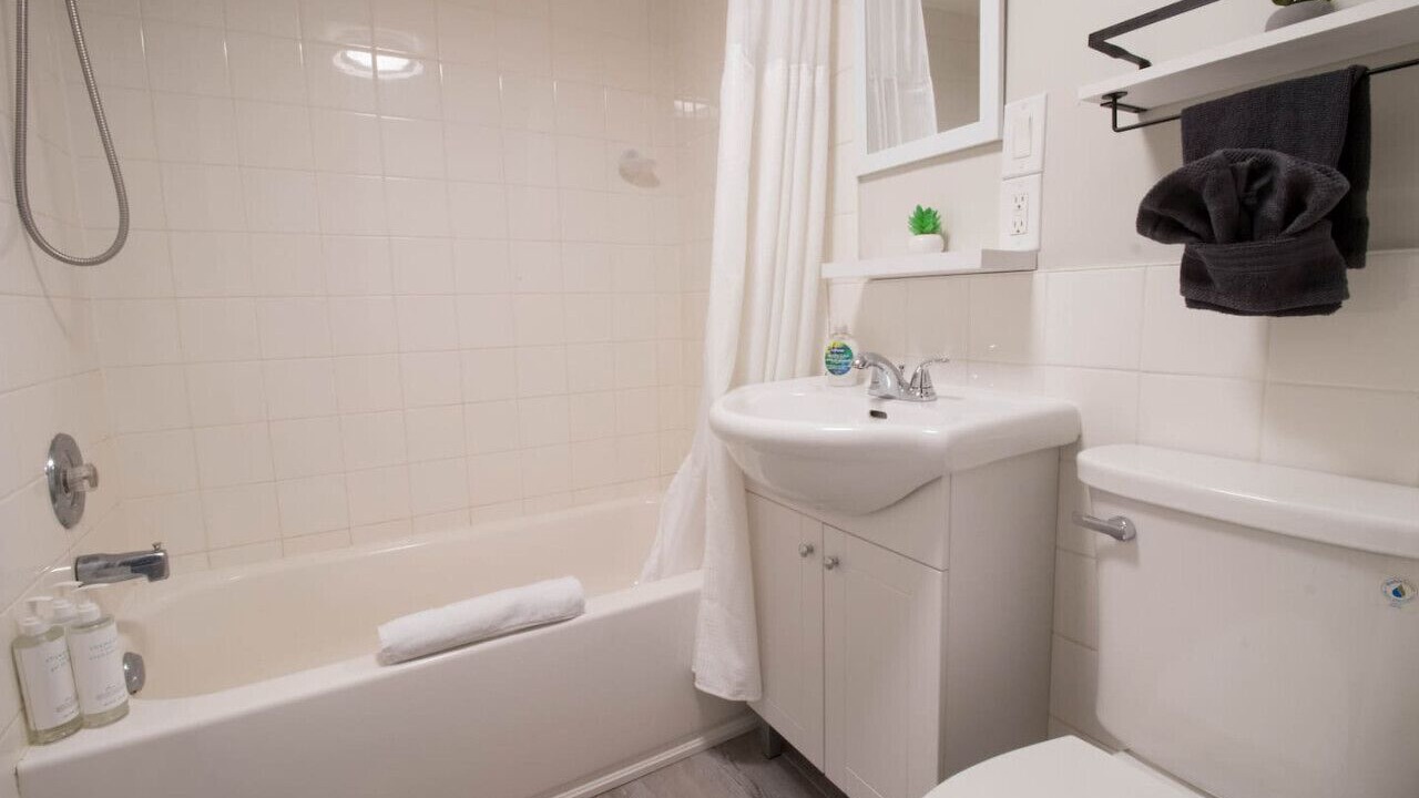 Photo of Bathroom in Balm Beach