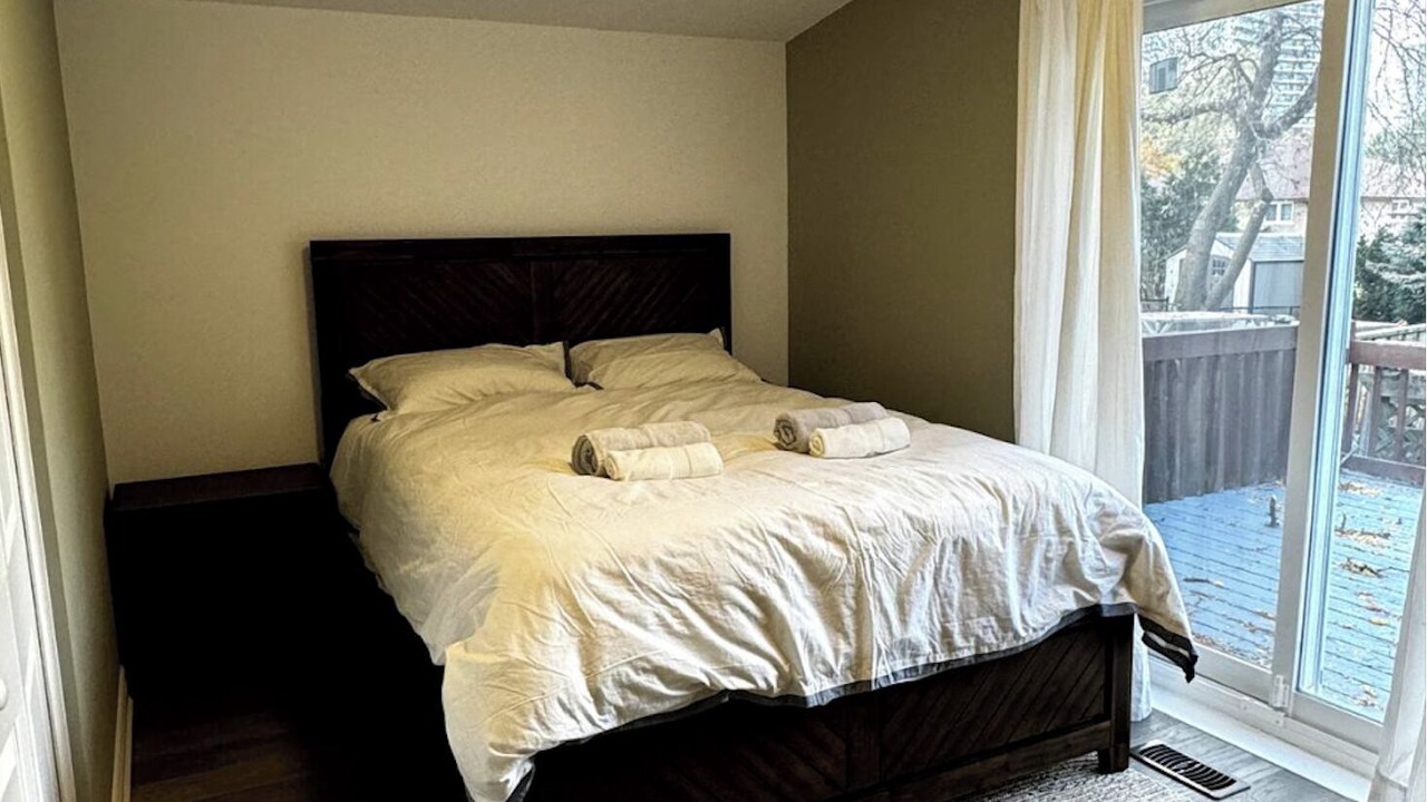 Photo of Bedroom in Bayview Village