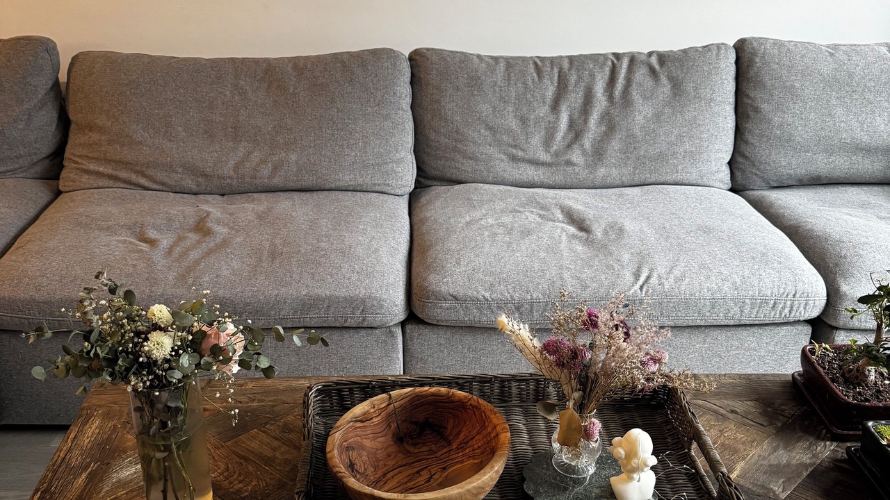Photo of Livingroom in Bayview Village