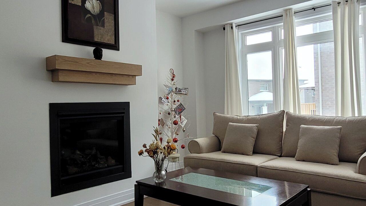 Photo of Livingroom in Barrie