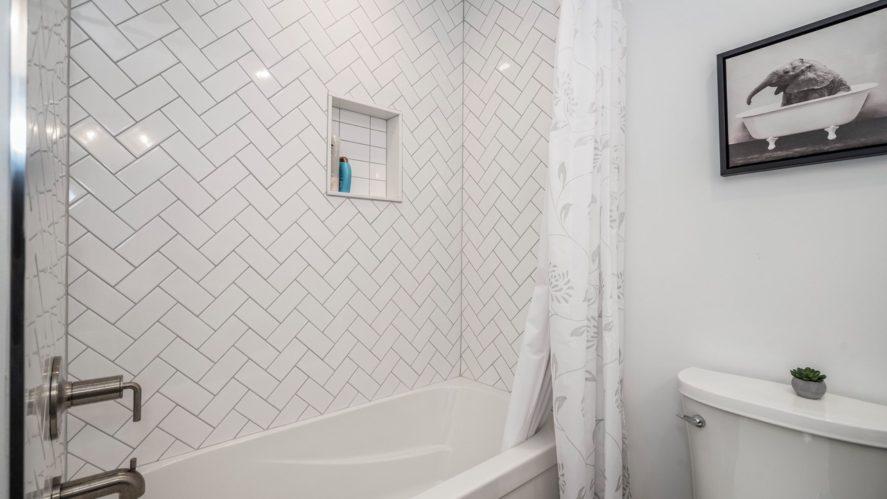 Photo of Bathroom in Cumberland Beach