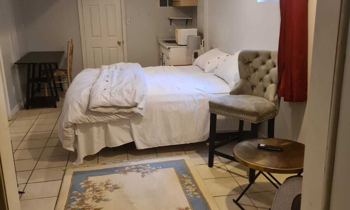 Photo of Bedroom in Hurontario