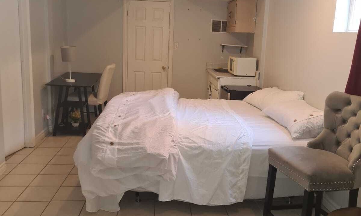 Photo of Bedroom in Hurontario