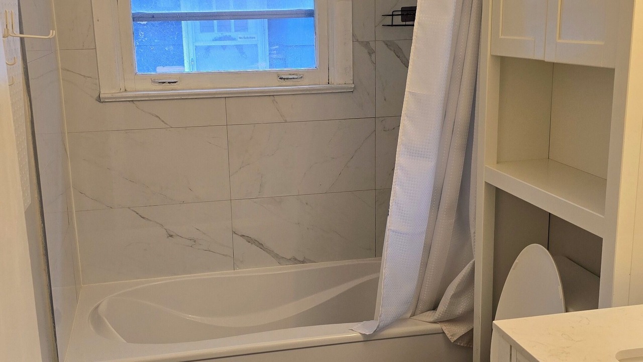 Photo of Bathroom in Ottawa Division