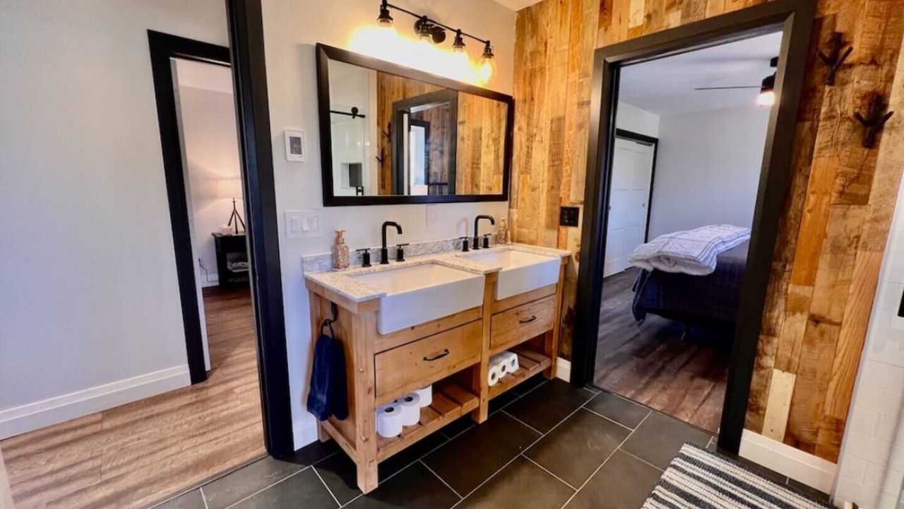Photo of Bedroom in Wollaston