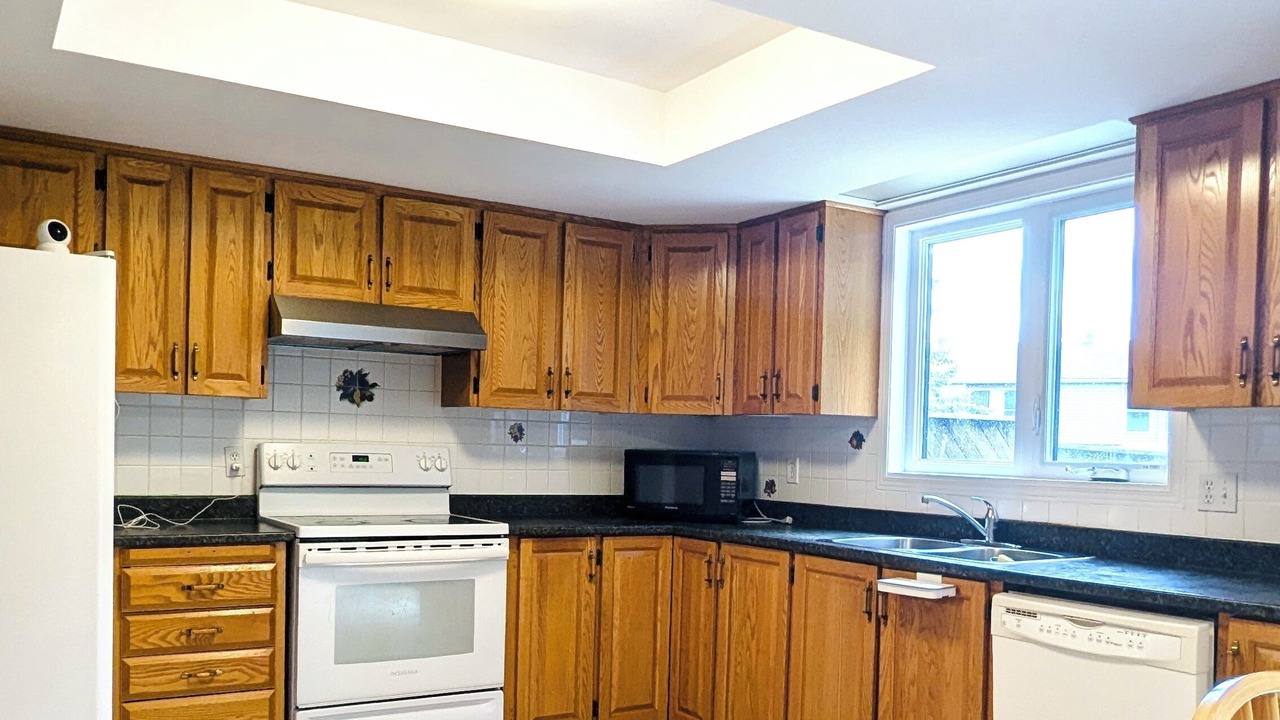 Photo of Kitchen in Ottawa Division