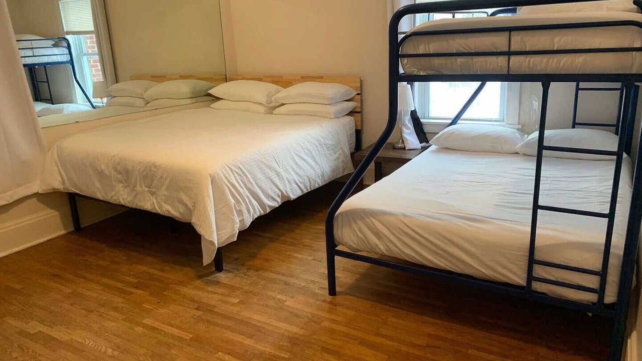 Photo of Bedroom in Victoria Harbour