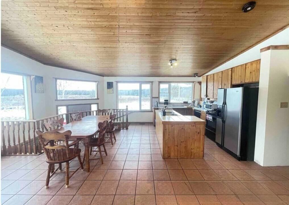 Photo of Kitchen in Victoria Harbour
