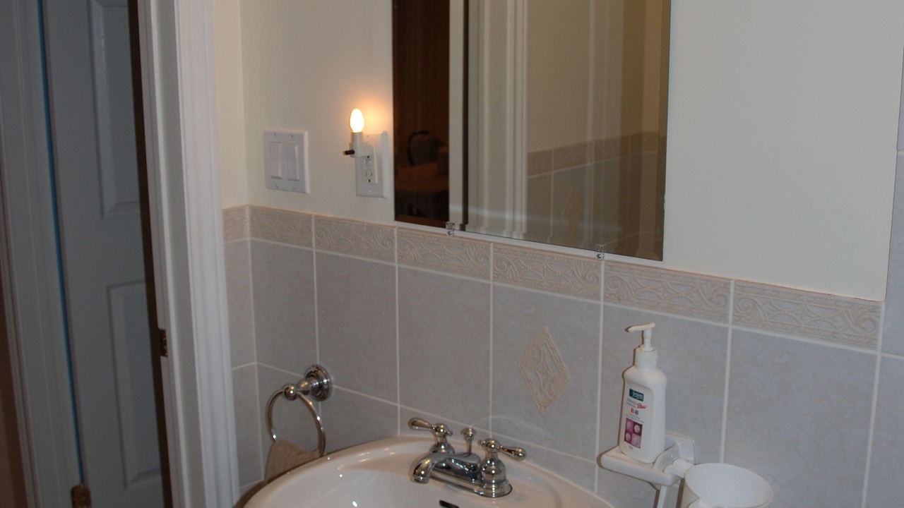 Photo of Bathroom in Thornhill