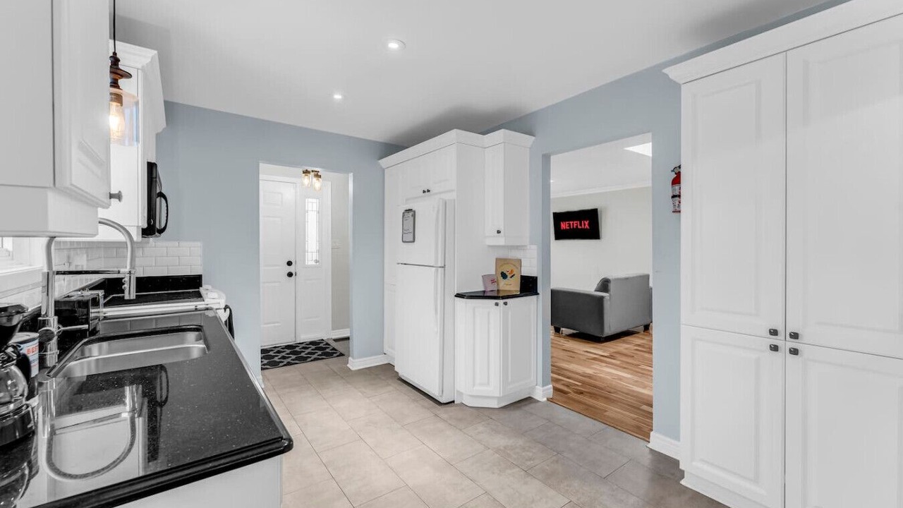 Photo of Kitchen in Thorold