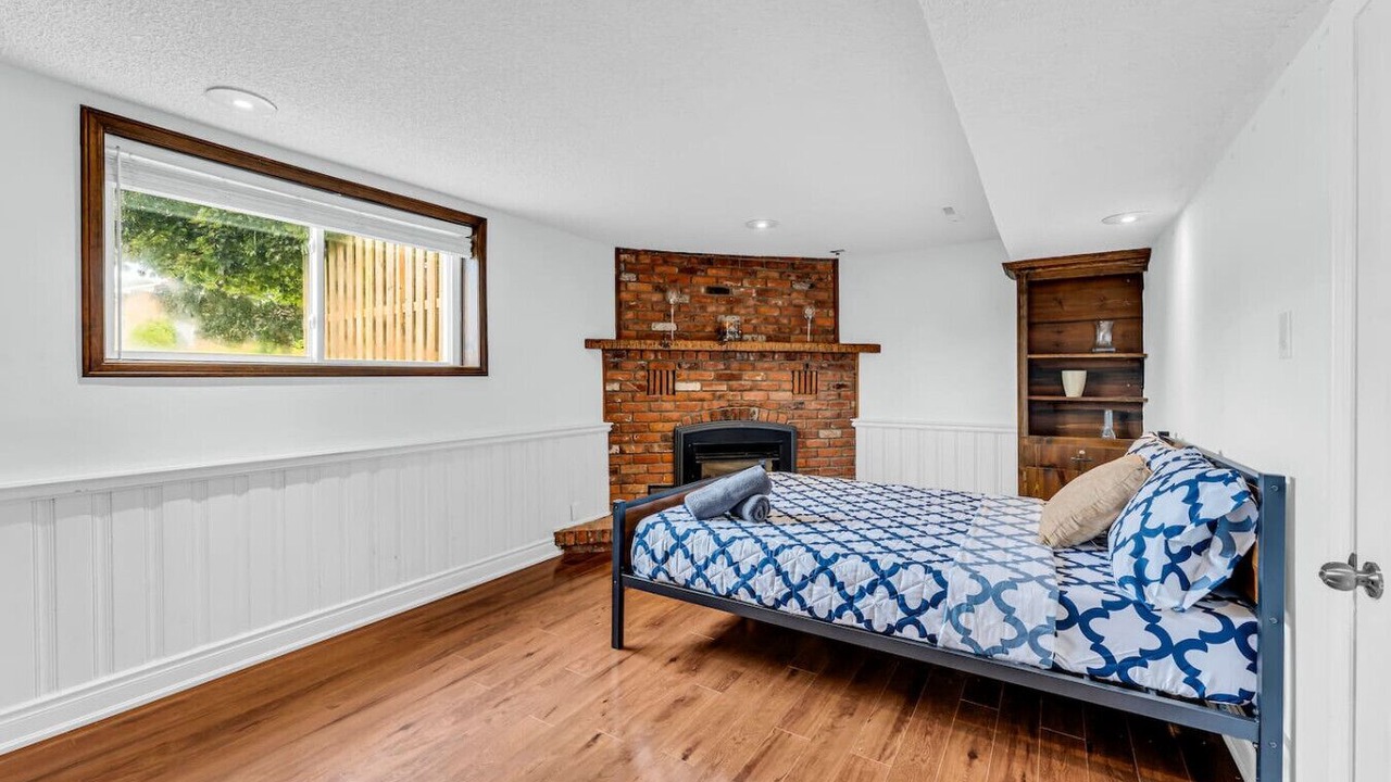 Photo of Bedroom in Thorold