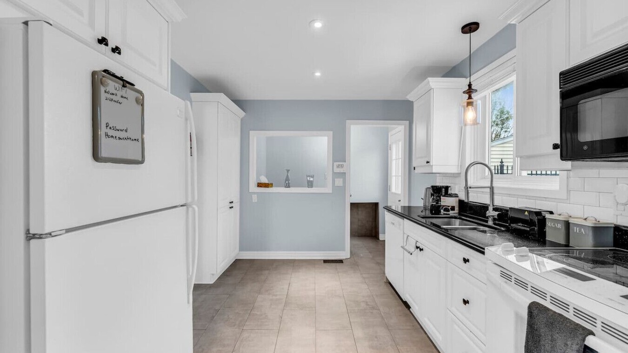 Photo of Kitchen in Thorold