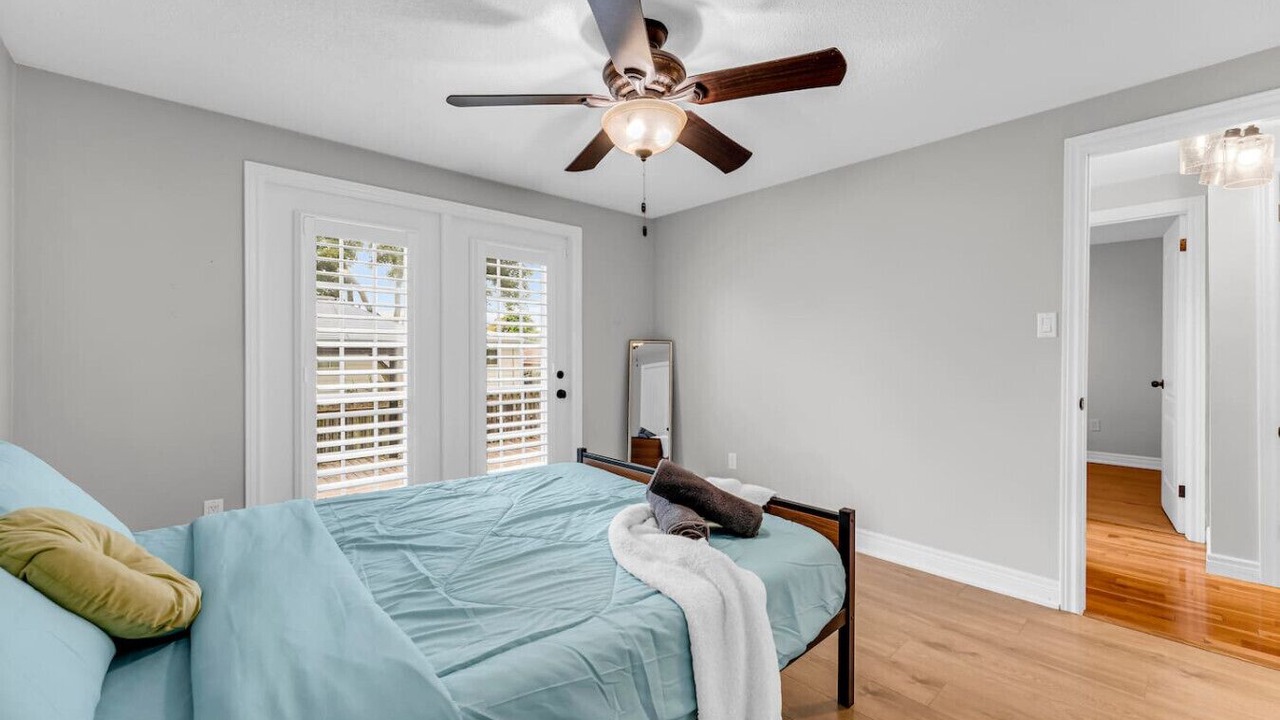 Photo of Bedroom in Thorold