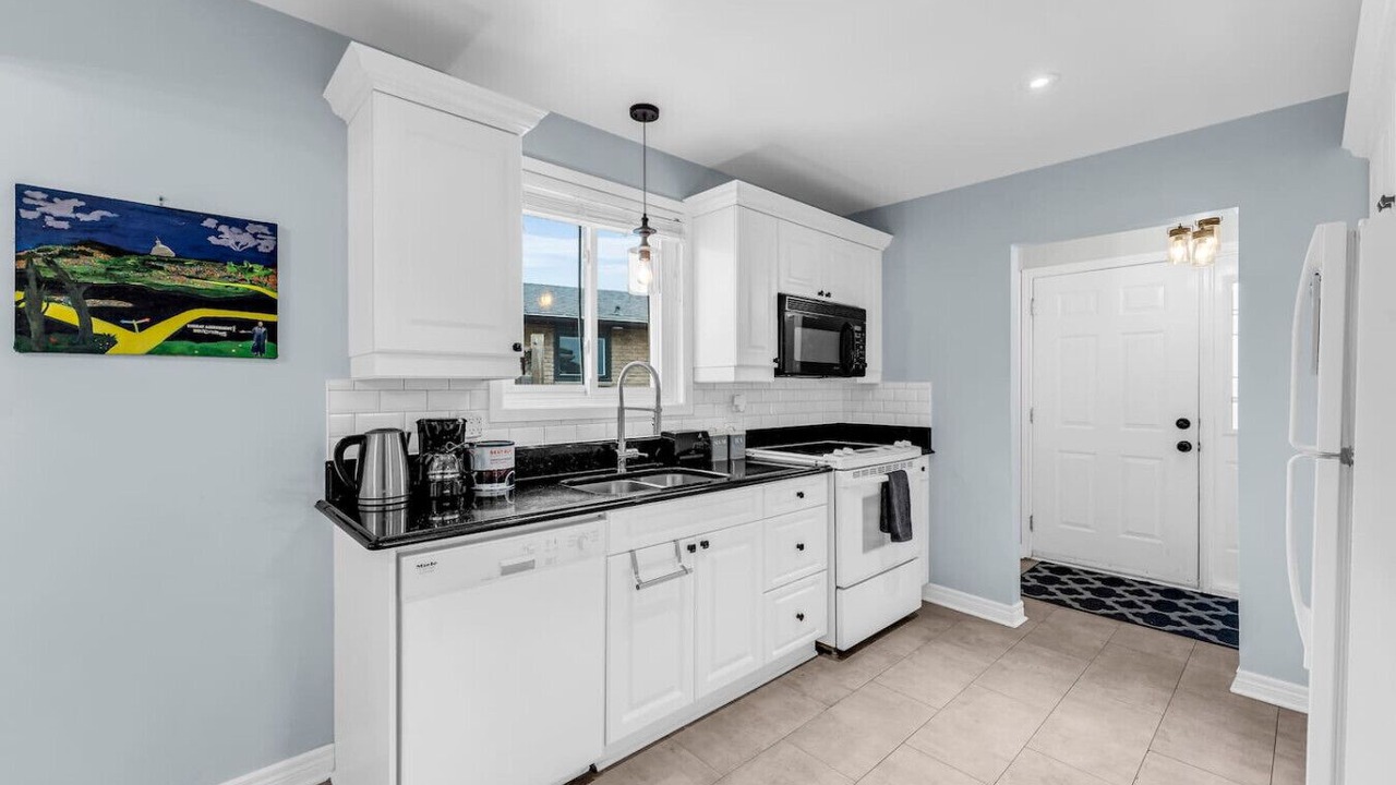 Photo of Kitchen in Thorold